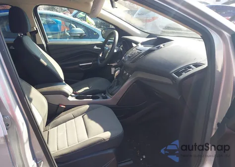 2015 Ford Escape Se z USA, uszkodzony, nr VIN 1FMCU0G7XFUB16811